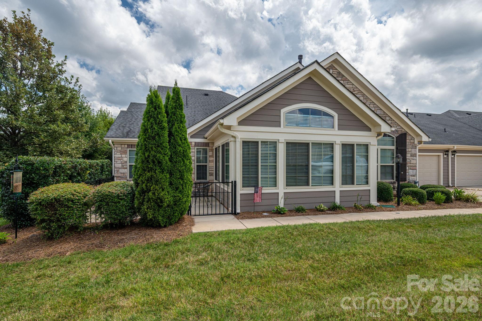 2360 Villa Oaks Court — Gastonia