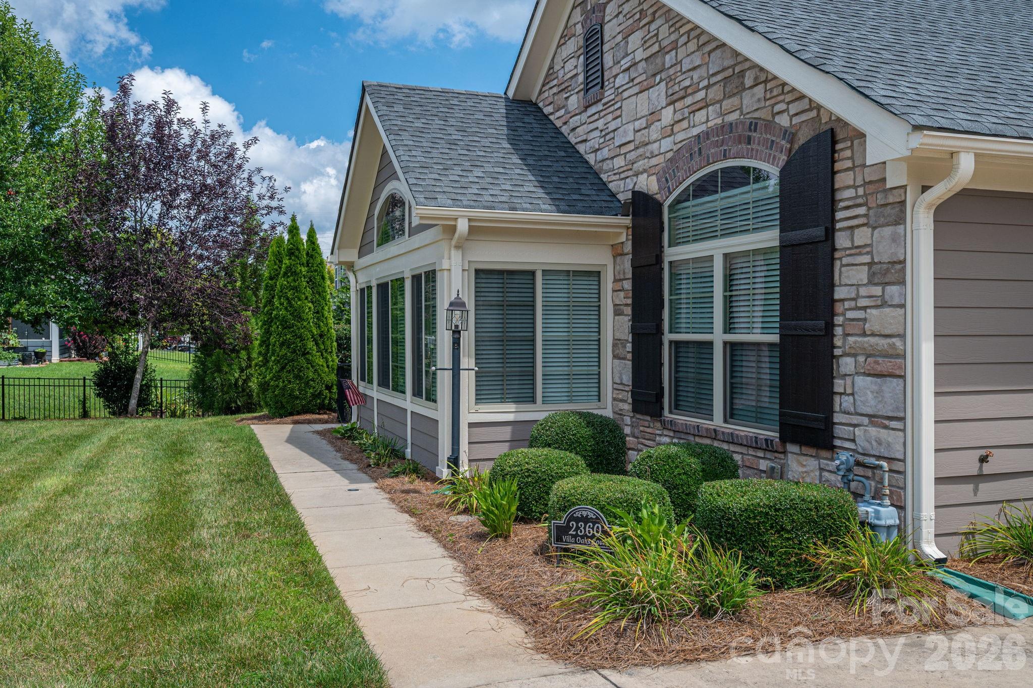 2360 Villa Oaks Court — Gastonia