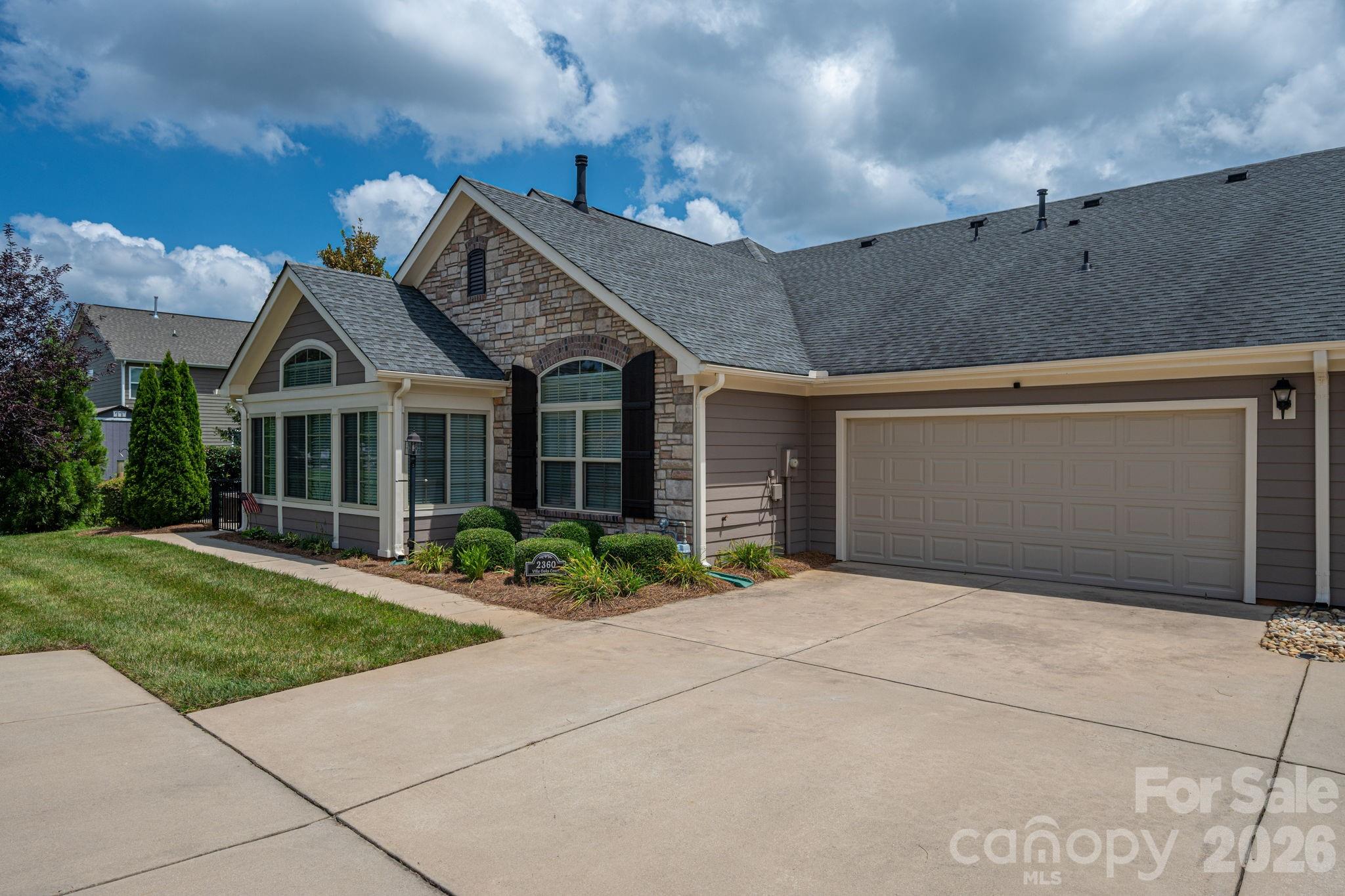 2360 Villa Oaks Court — Gastonia