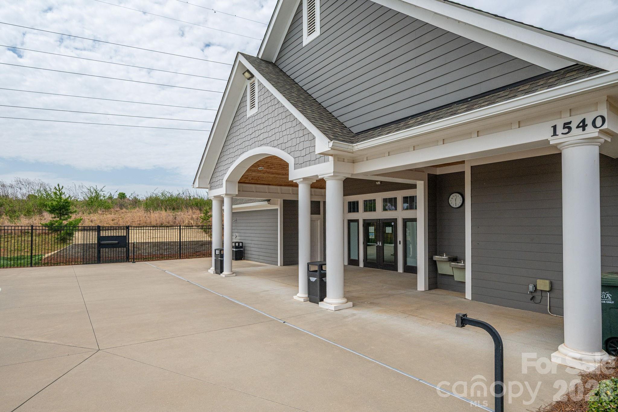2360 Villa Oaks Court — Gastonia