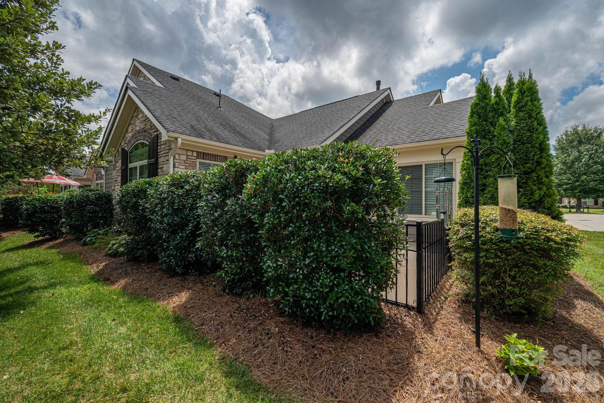 2360 Villa Oaks Court — Gastonia