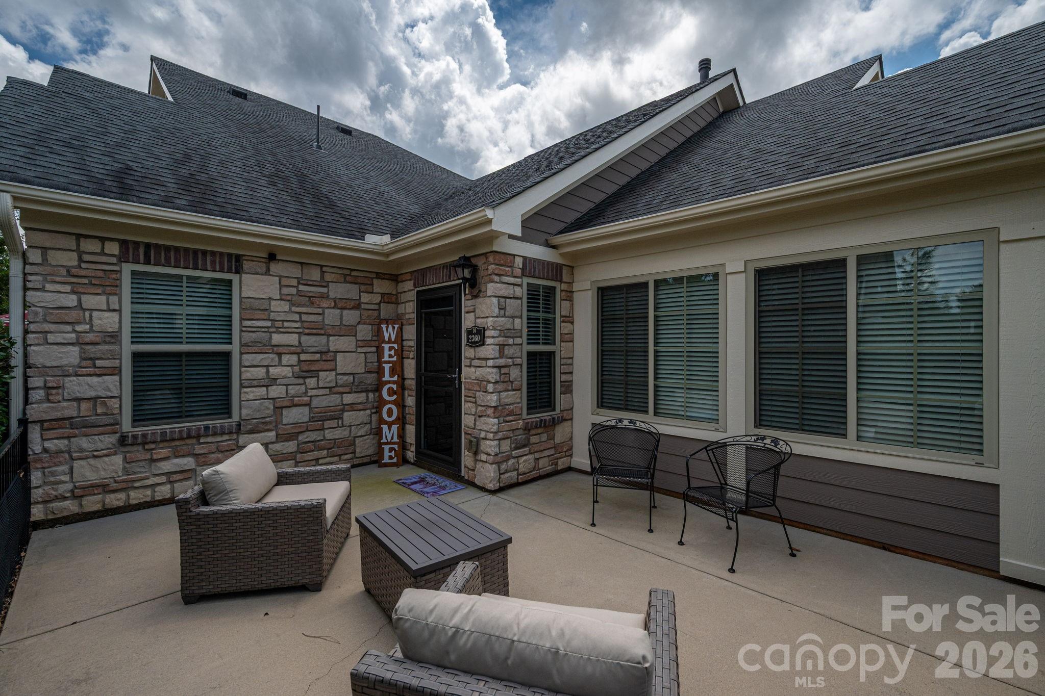 2360 Villa Oaks Court — Gastonia