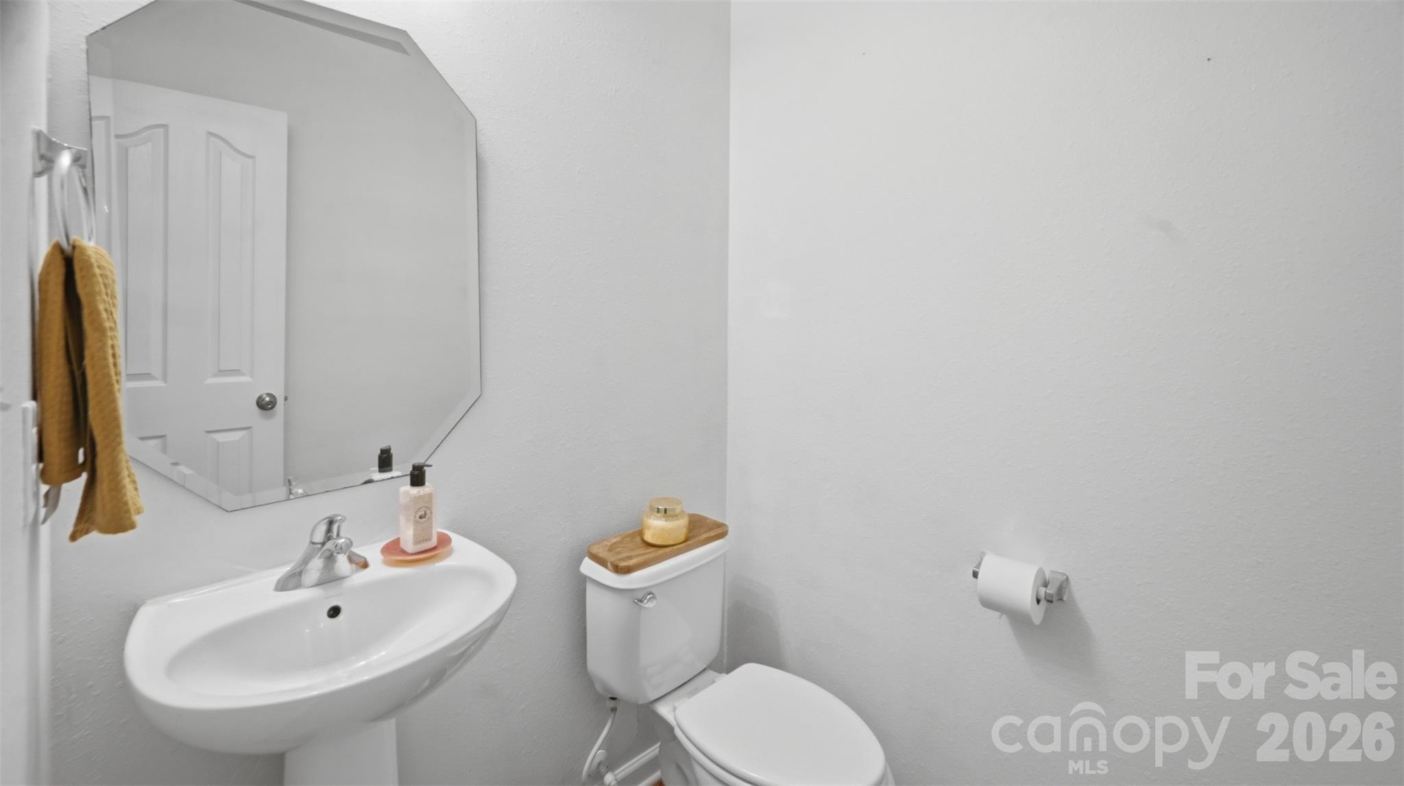4410 Austin Dekota Drive #16 — Charlotte