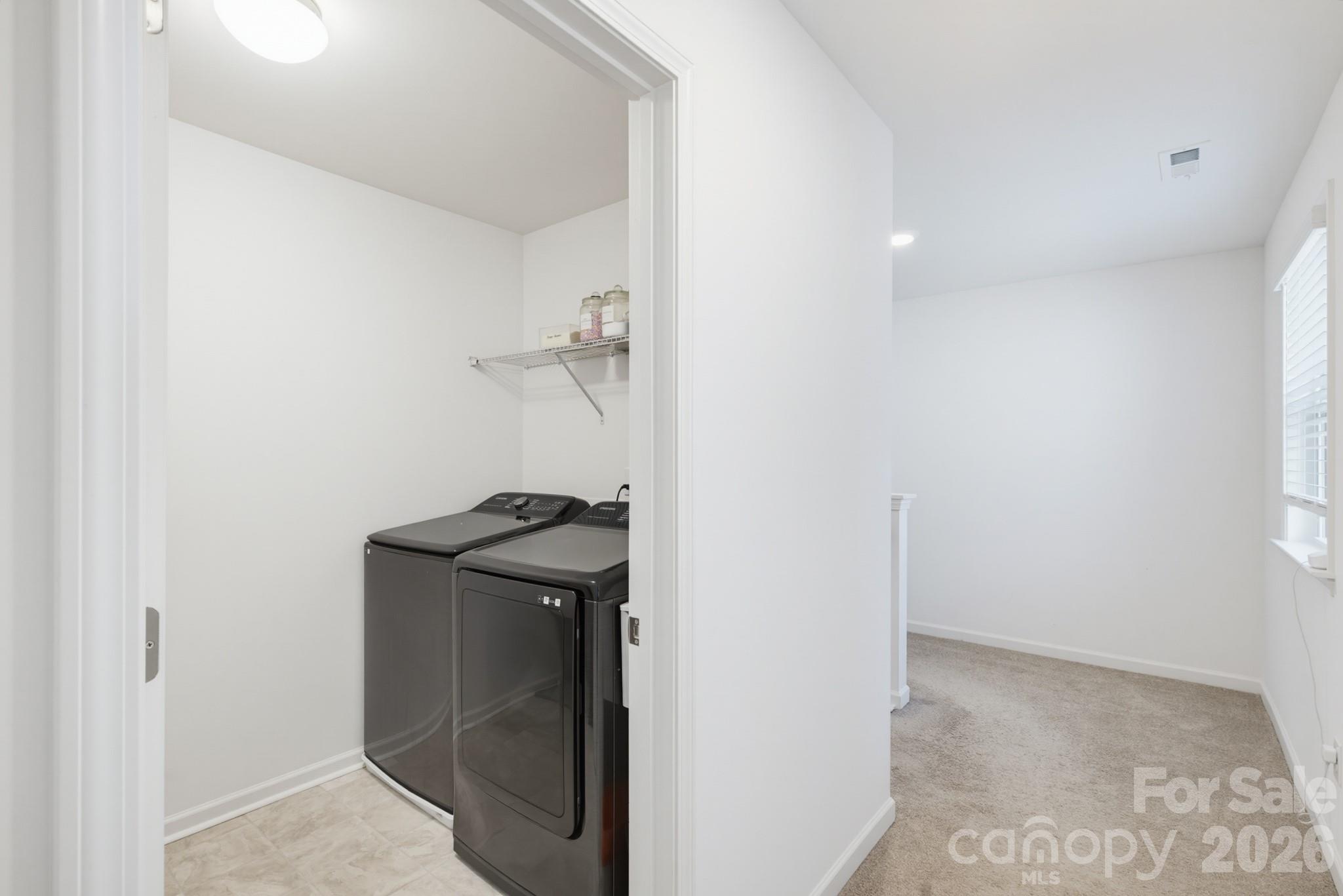 5016 Mooreland Oaks Way — Mount Holly