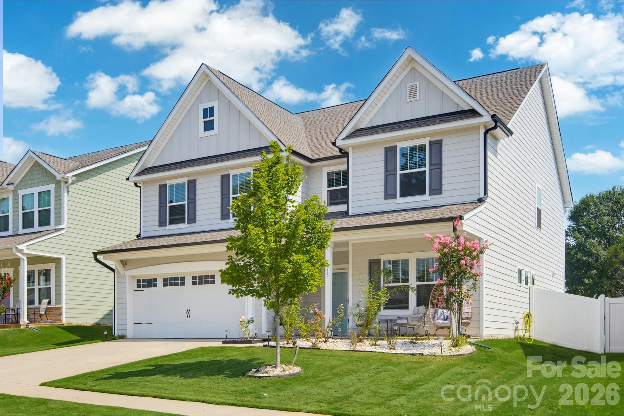 5016 Mooreland Oaks Way — Mount Holly