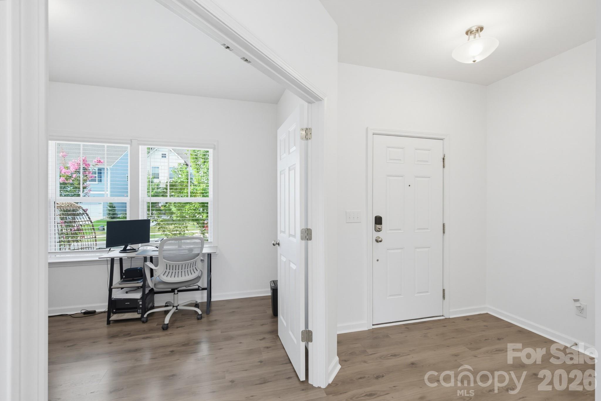 5016 Mooreland Oaks Way — Mount Holly