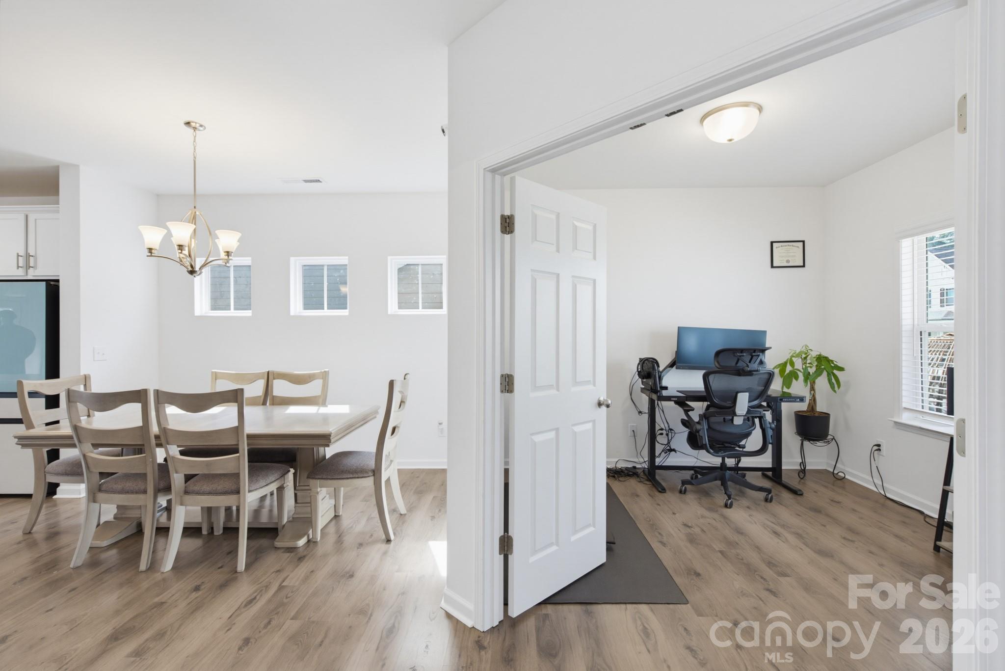 5016 Mooreland Oaks Way — Mount Holly