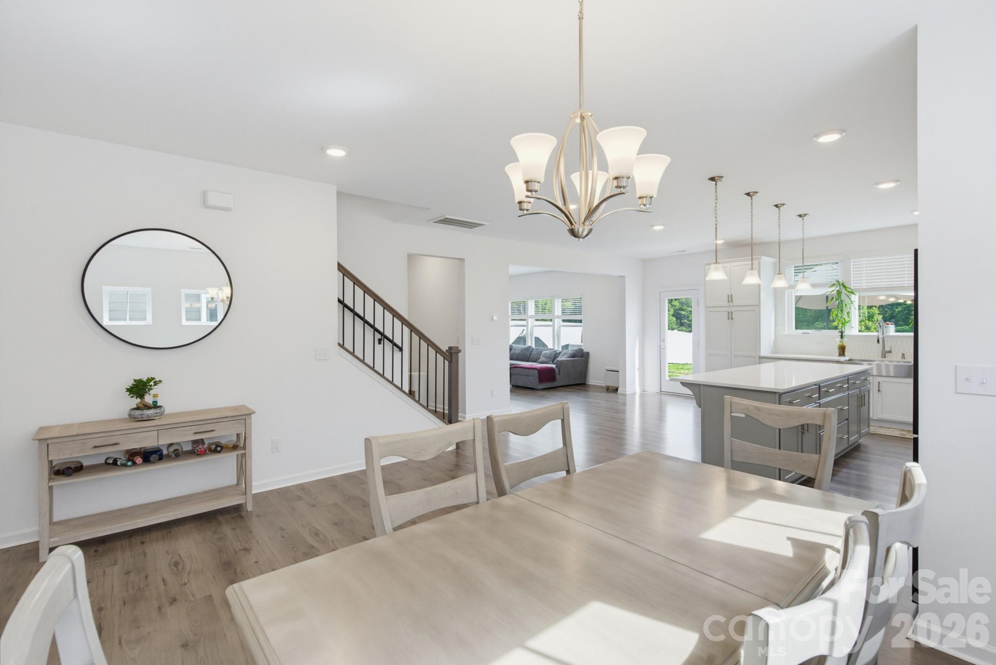 5016 Mooreland Oaks Way — Mount Holly