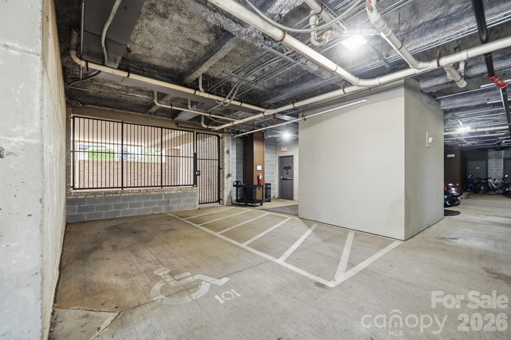 626 Queens Road #101 — Charlotte