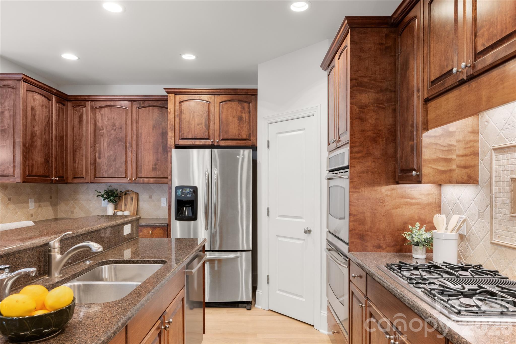 868 Savile Lane — Fort Mill