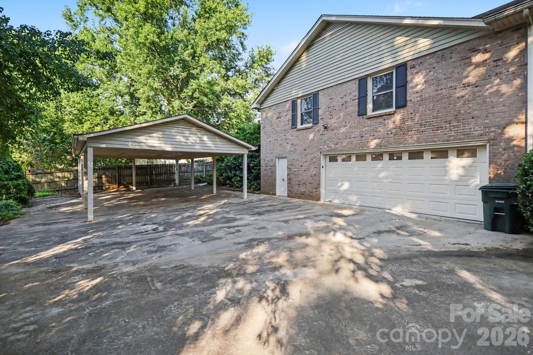 105 Windsong Court — Gastonia