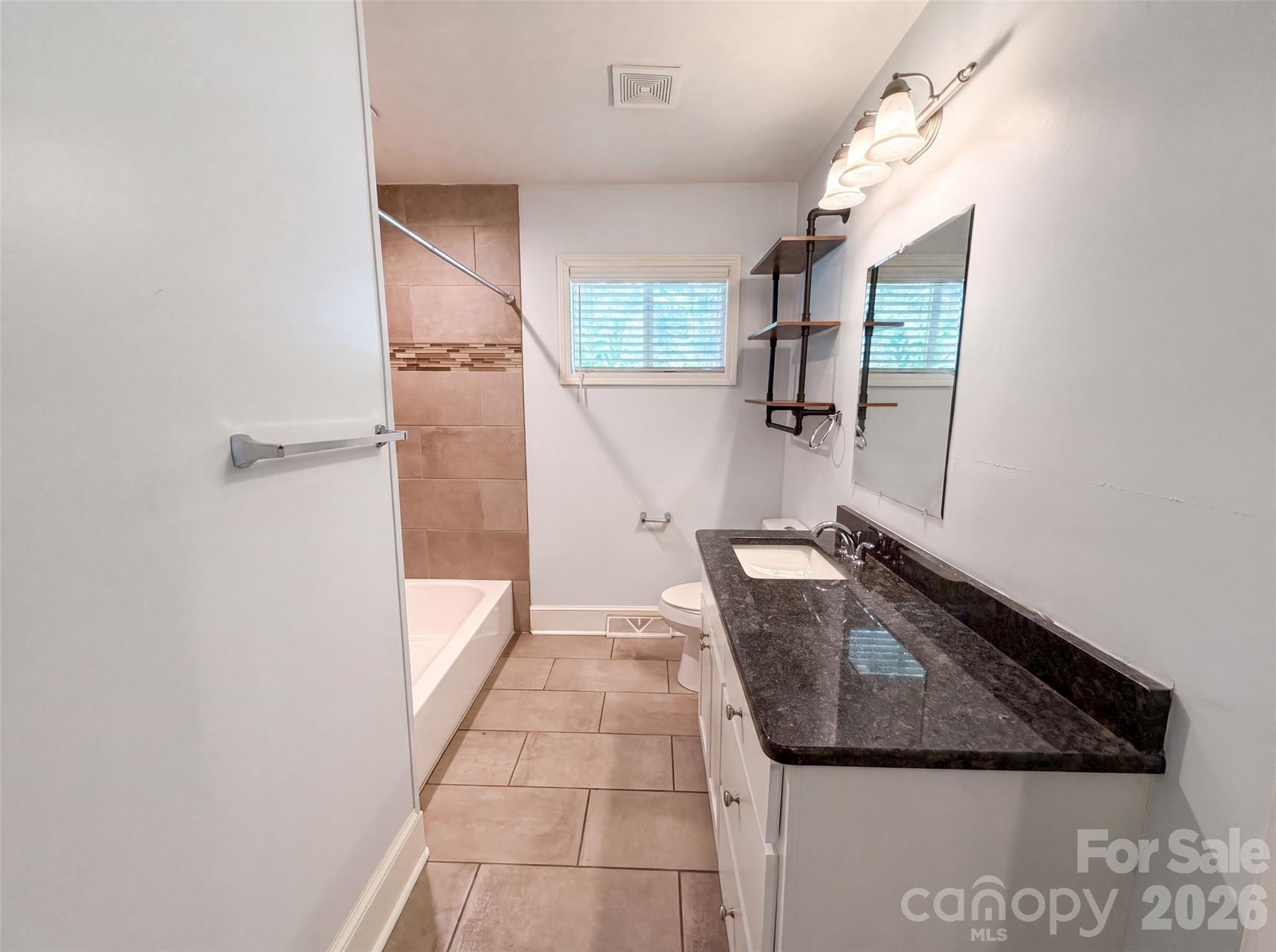 1605 Auten Road — Gastonia