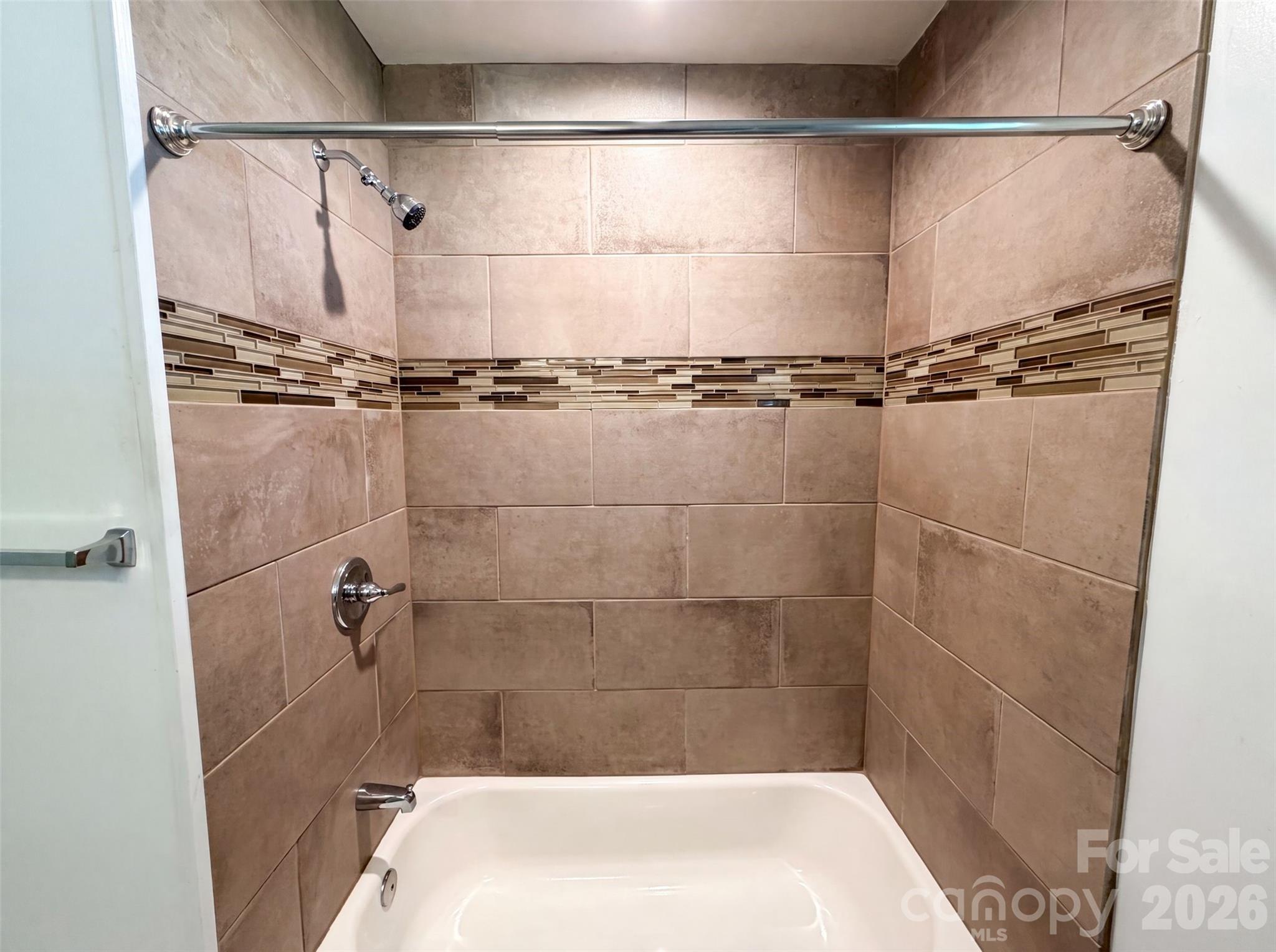 1605 Auten Road — Gastonia