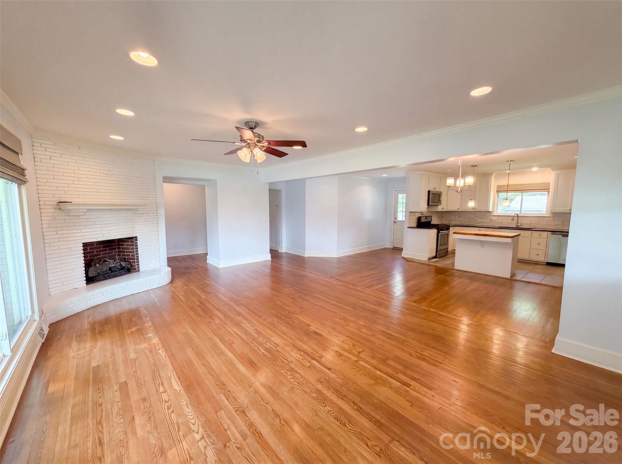 1605 Auten Road — Gastonia