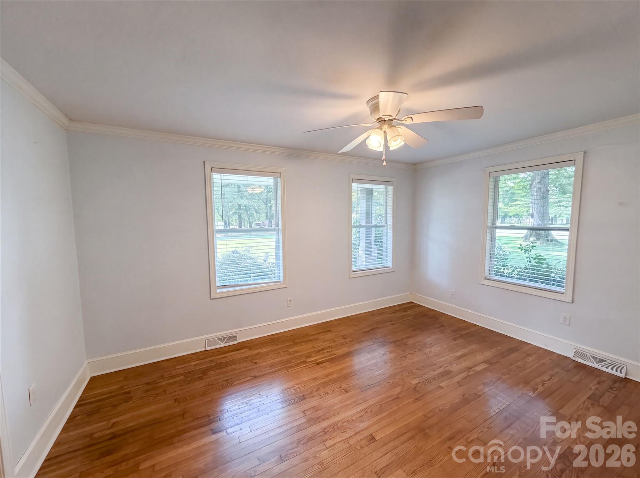 1605 Auten Road — Gastonia