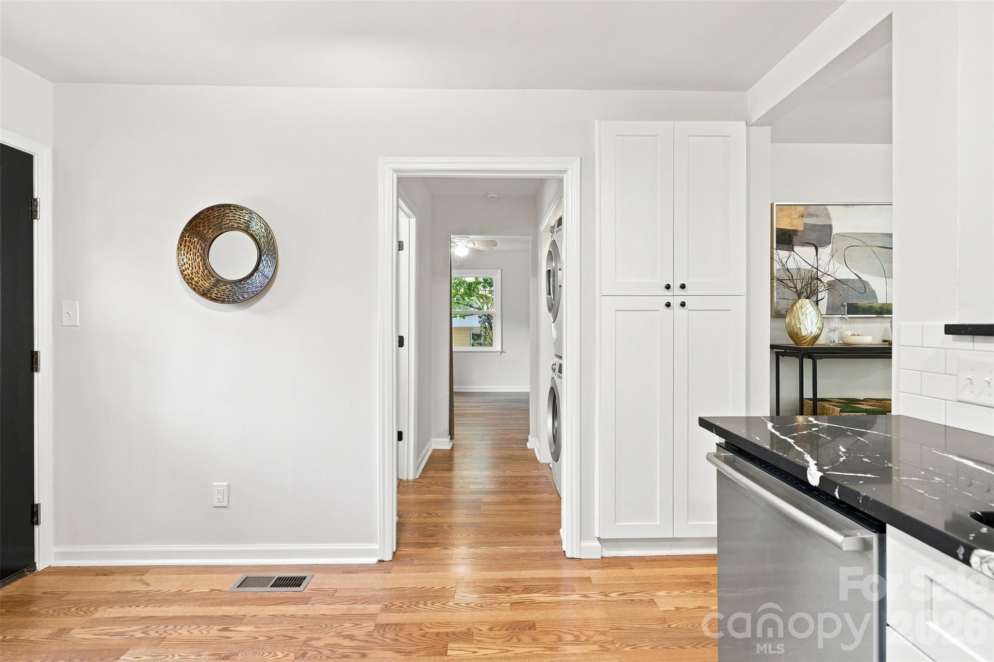 1815 Arnold Drive — Charlotte