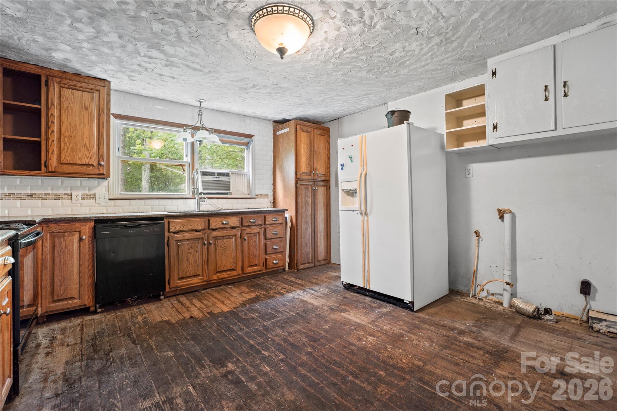 14002 NC Hwy 73 Highway — Huntersville