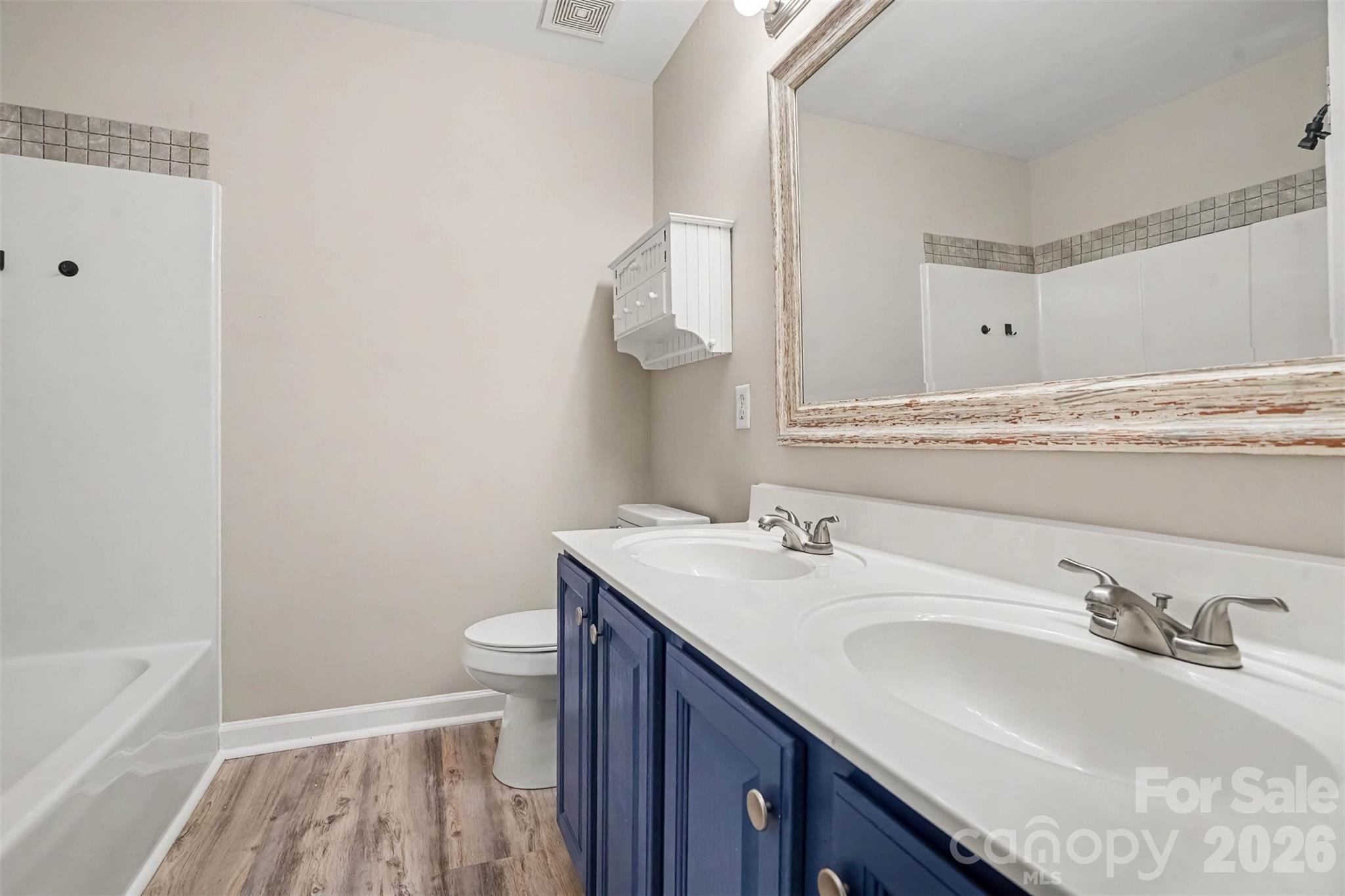 4902 Shannamara Drive — Matthews