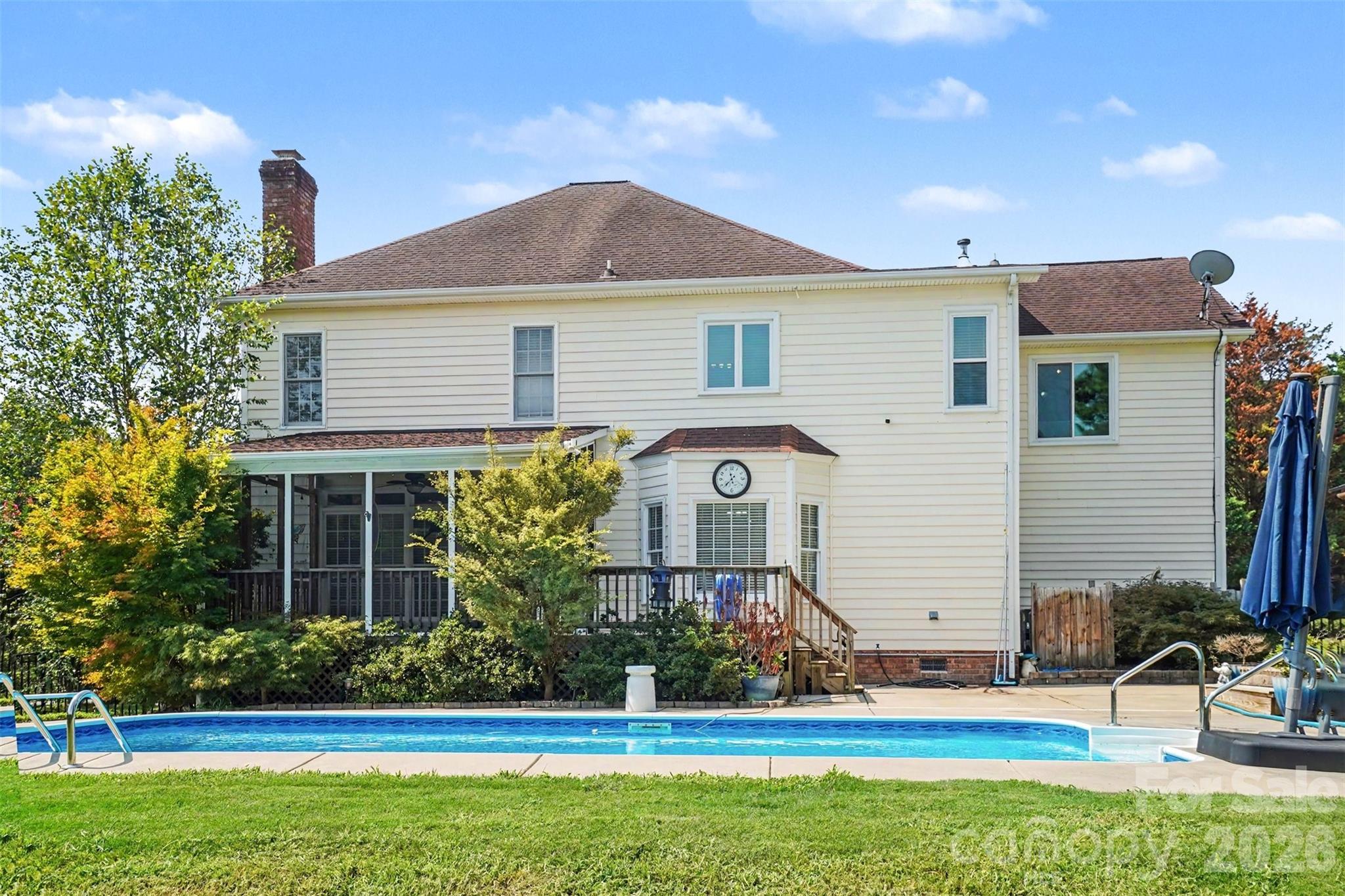 4902 Shannamara Drive — Matthews
