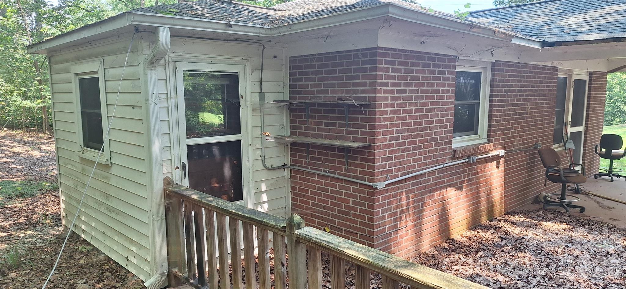 1036 Curve View Road — Lincolnton