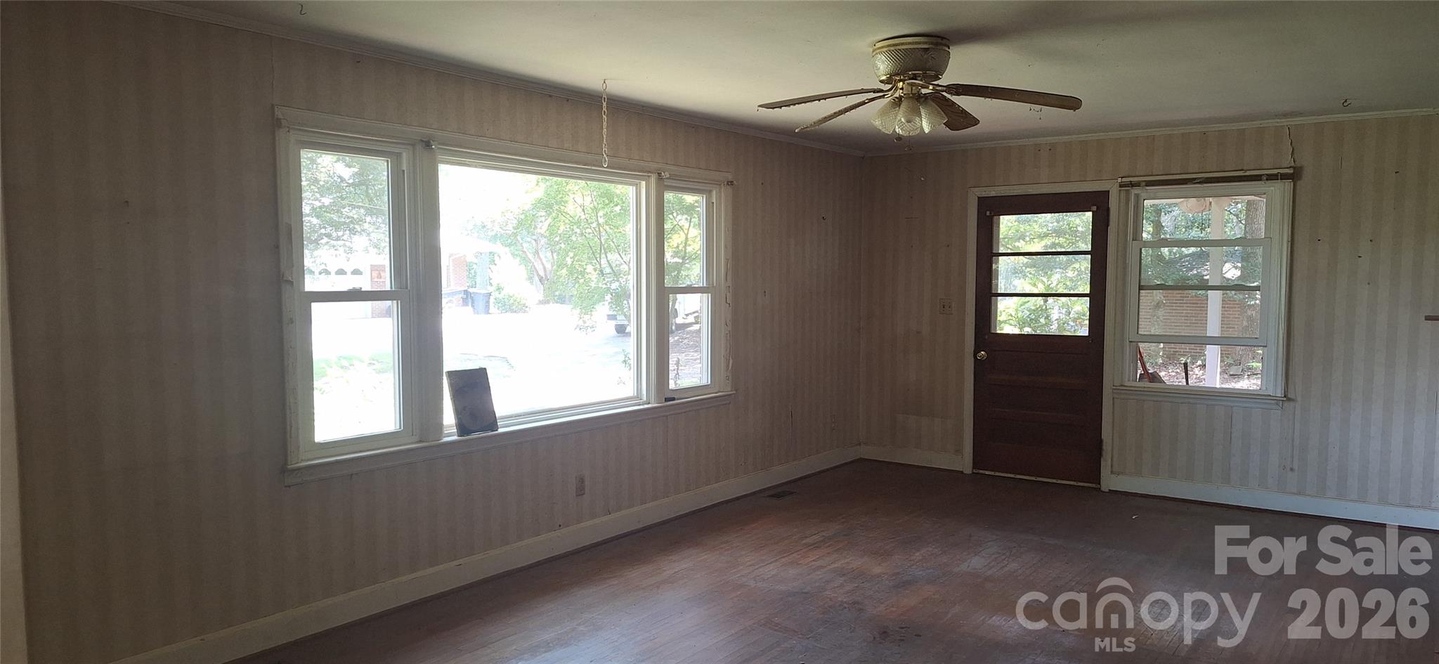 1036 Curve View Road — Lincolnton