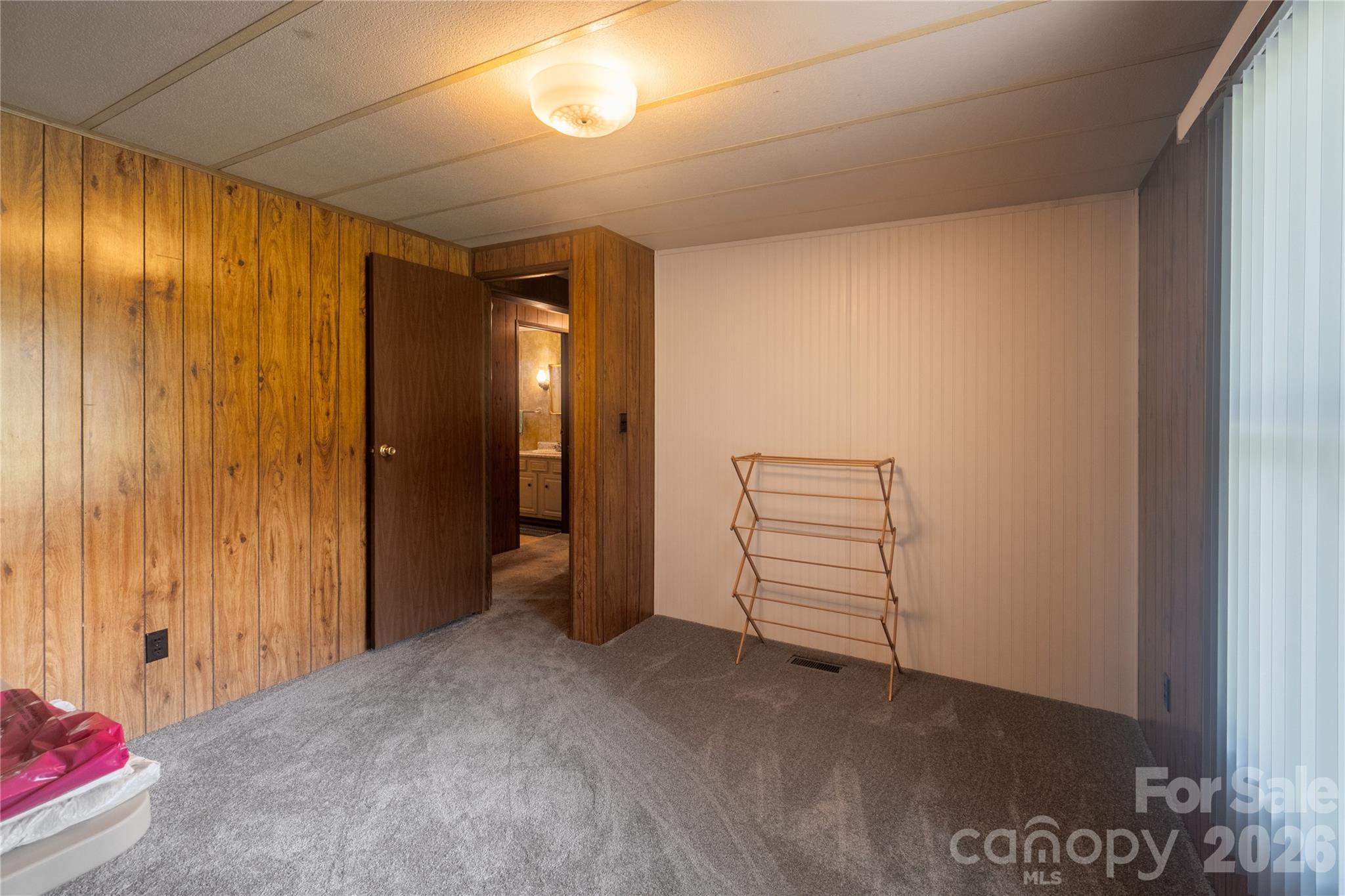 9606 Walkers Ferry Road — Charlotte