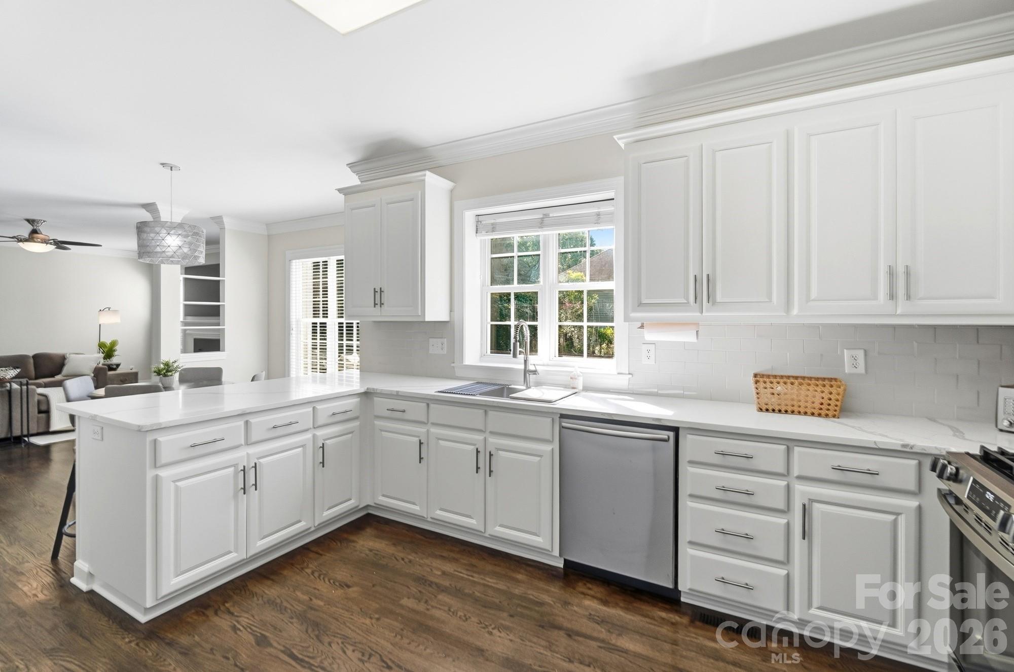 12124 Kane Alexander Drive — Huntersville
