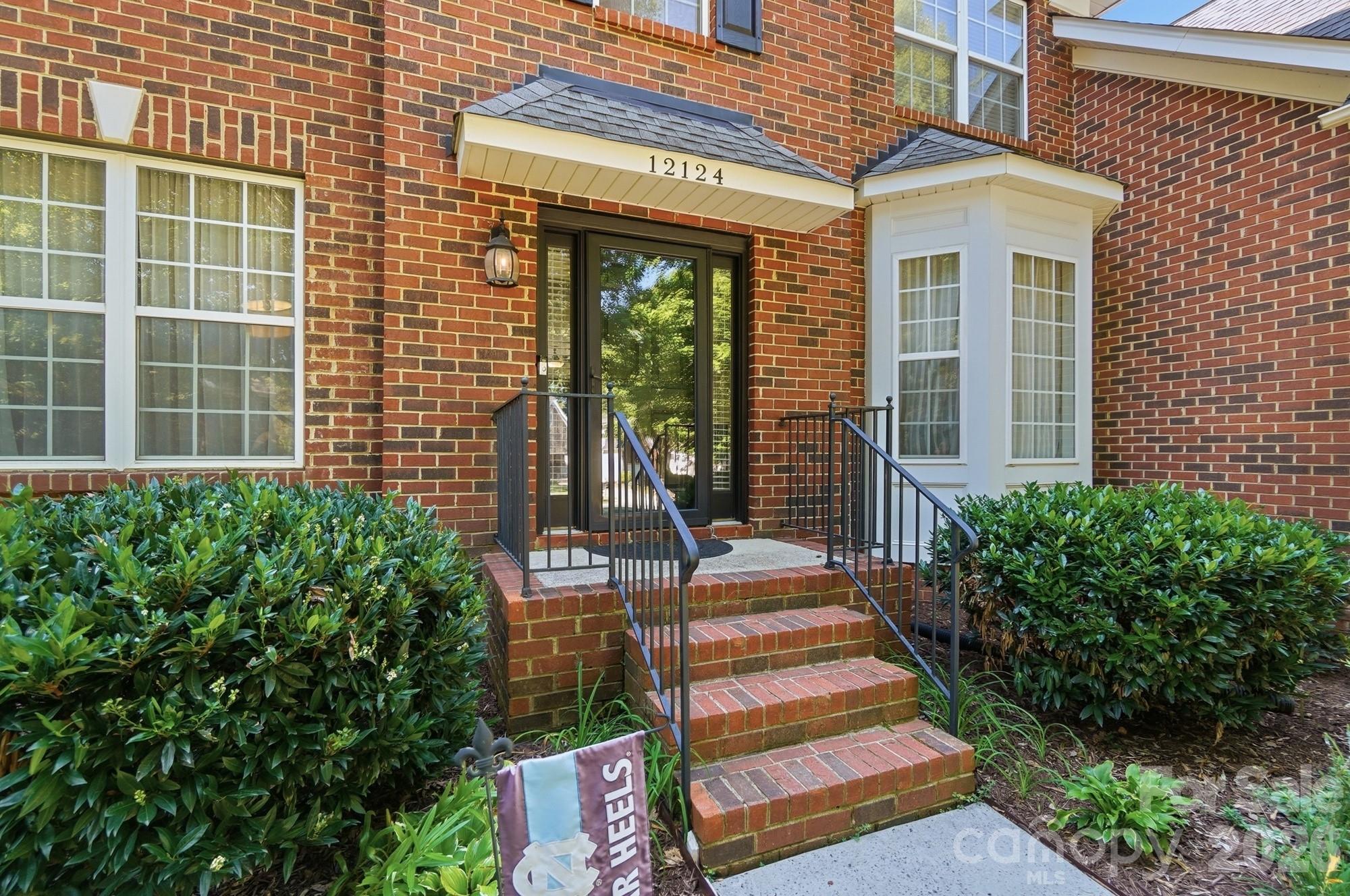 12124 Kane Alexander Drive — Huntersville