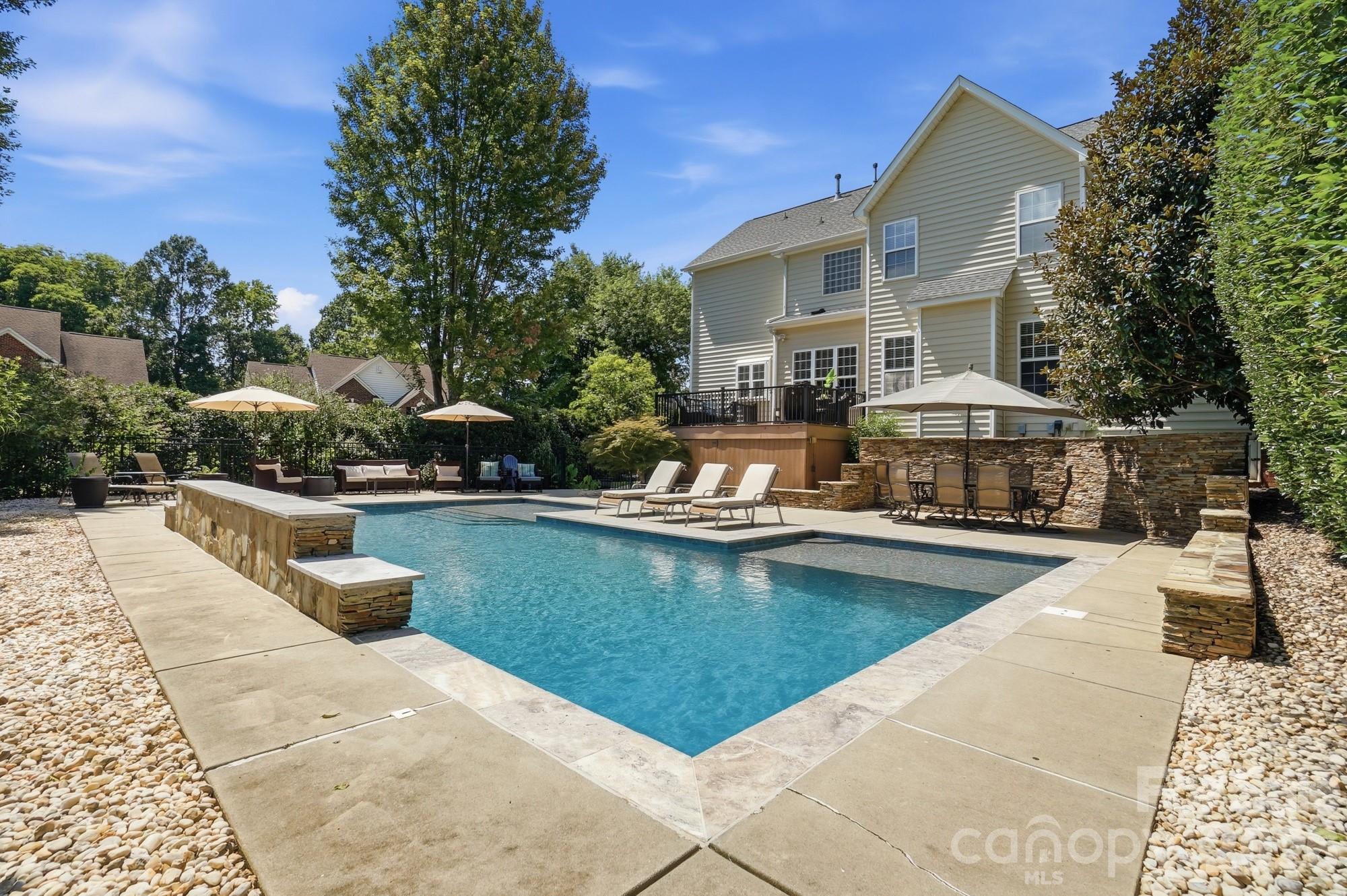 12124 Kane Alexander Drive — Huntersville