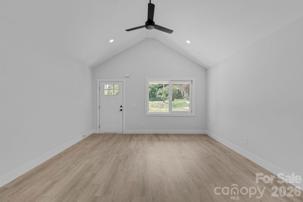 510 E Second Avenue — Gastonia