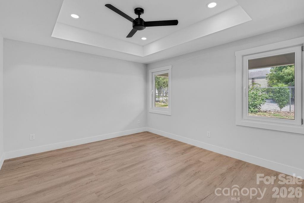 520 E Second Avenue — Gastonia