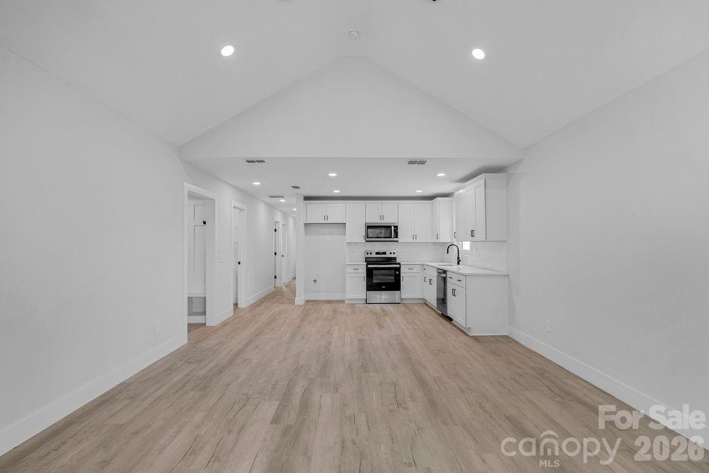 520 E Second Avenue — Gastonia