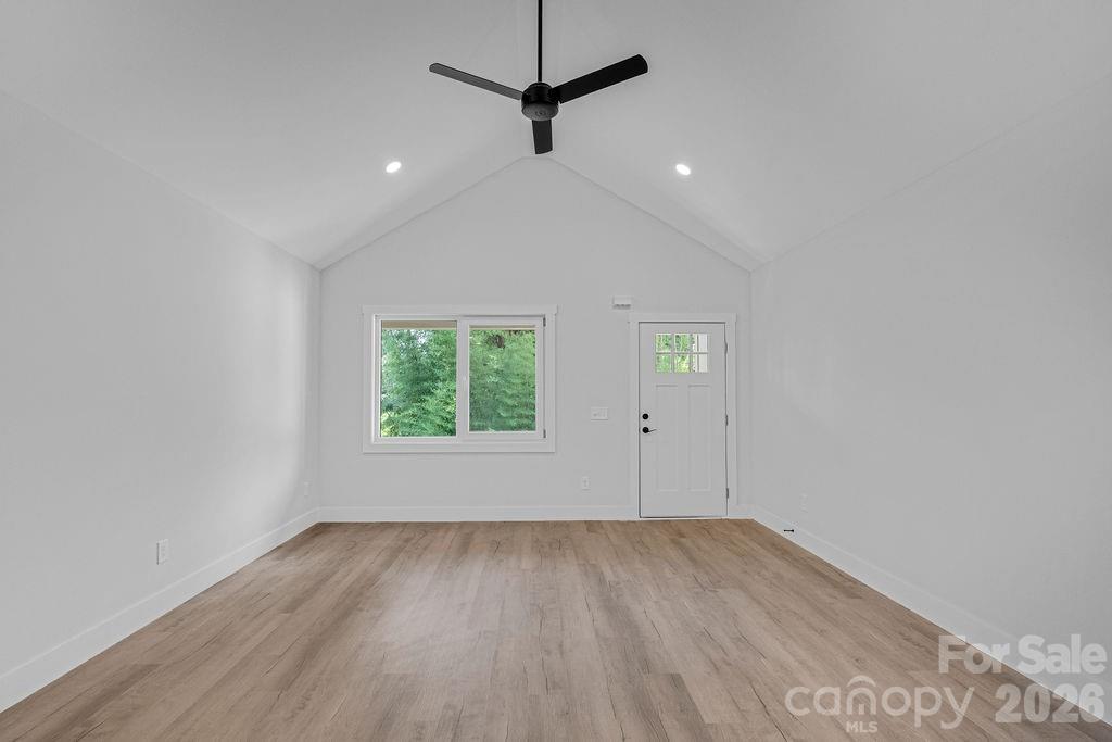 520 E Second Avenue — Gastonia