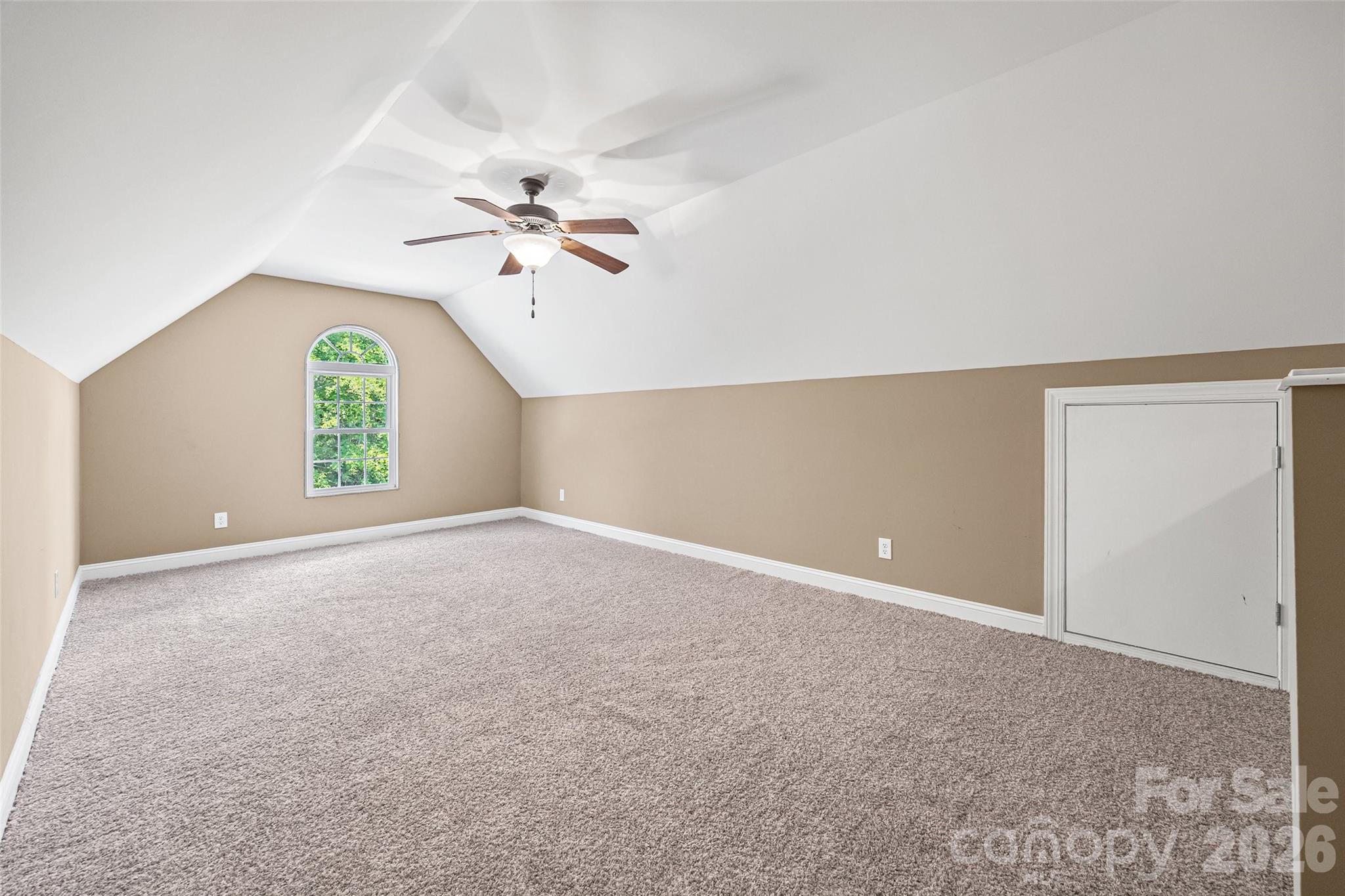 2229 Starnes Road — Edgemoor