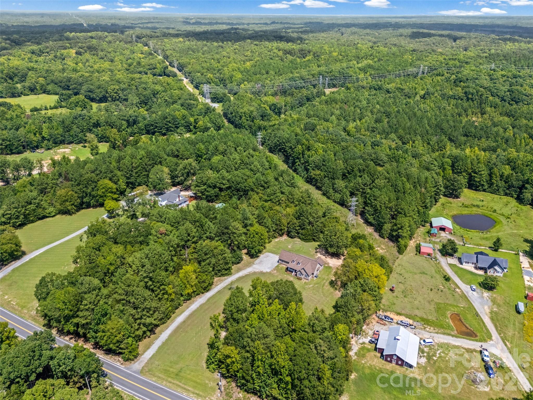 2229 Starnes Road — Edgemoor