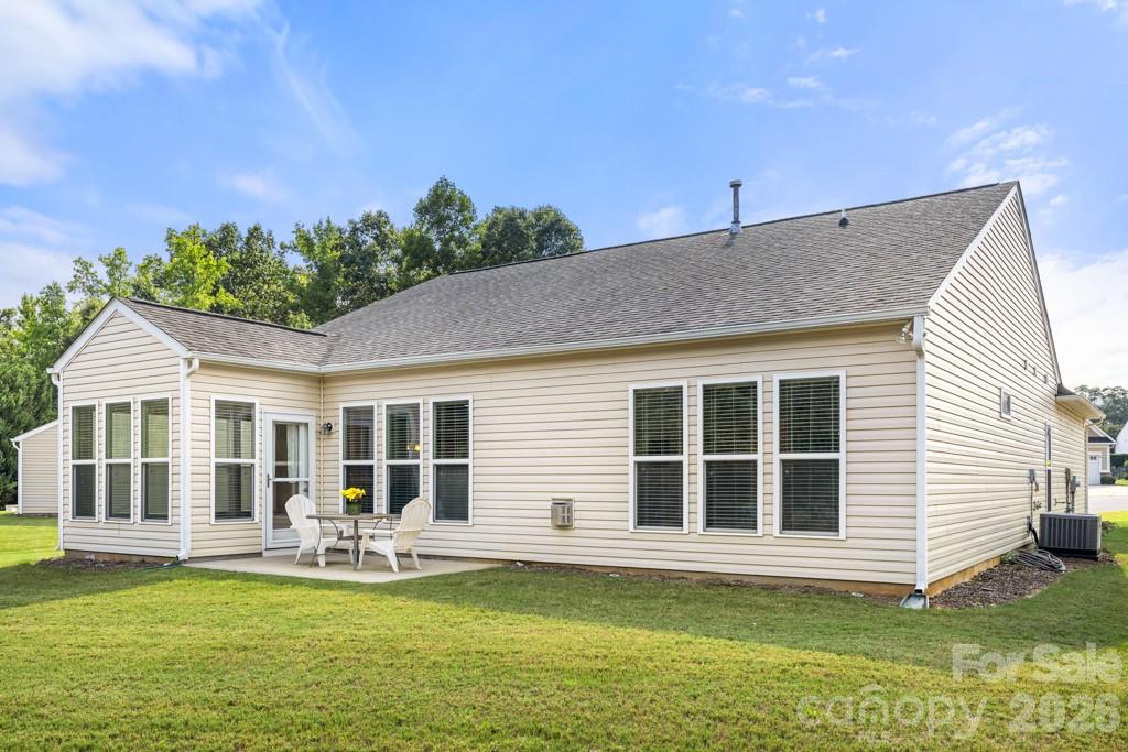 2059 Moultrie Court — Fort Mill