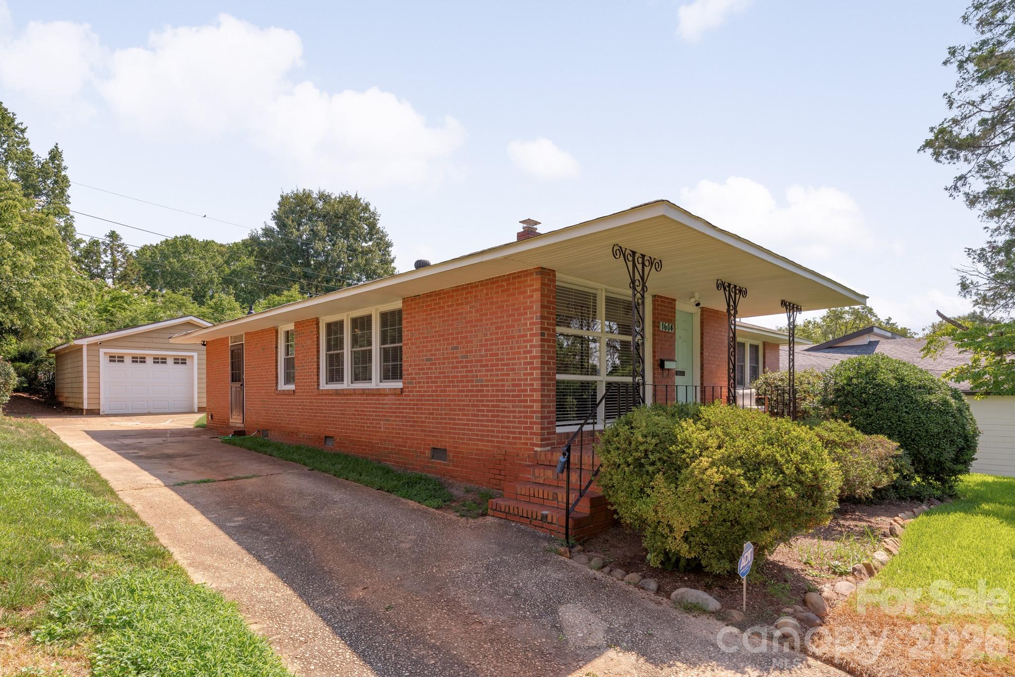 1604 Patton Avenue — Charlotte