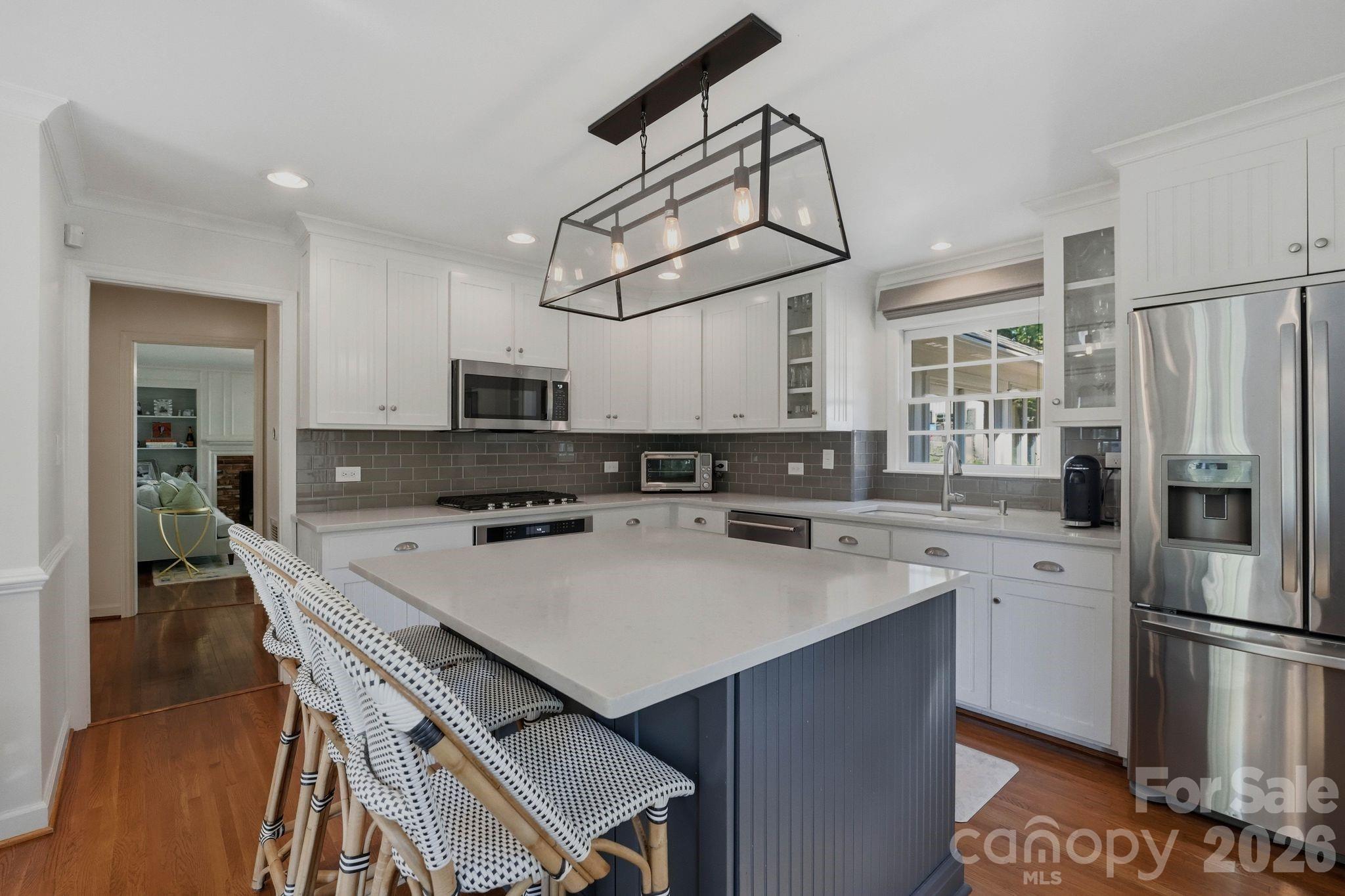 3901 Severn Avenue — Charlotte