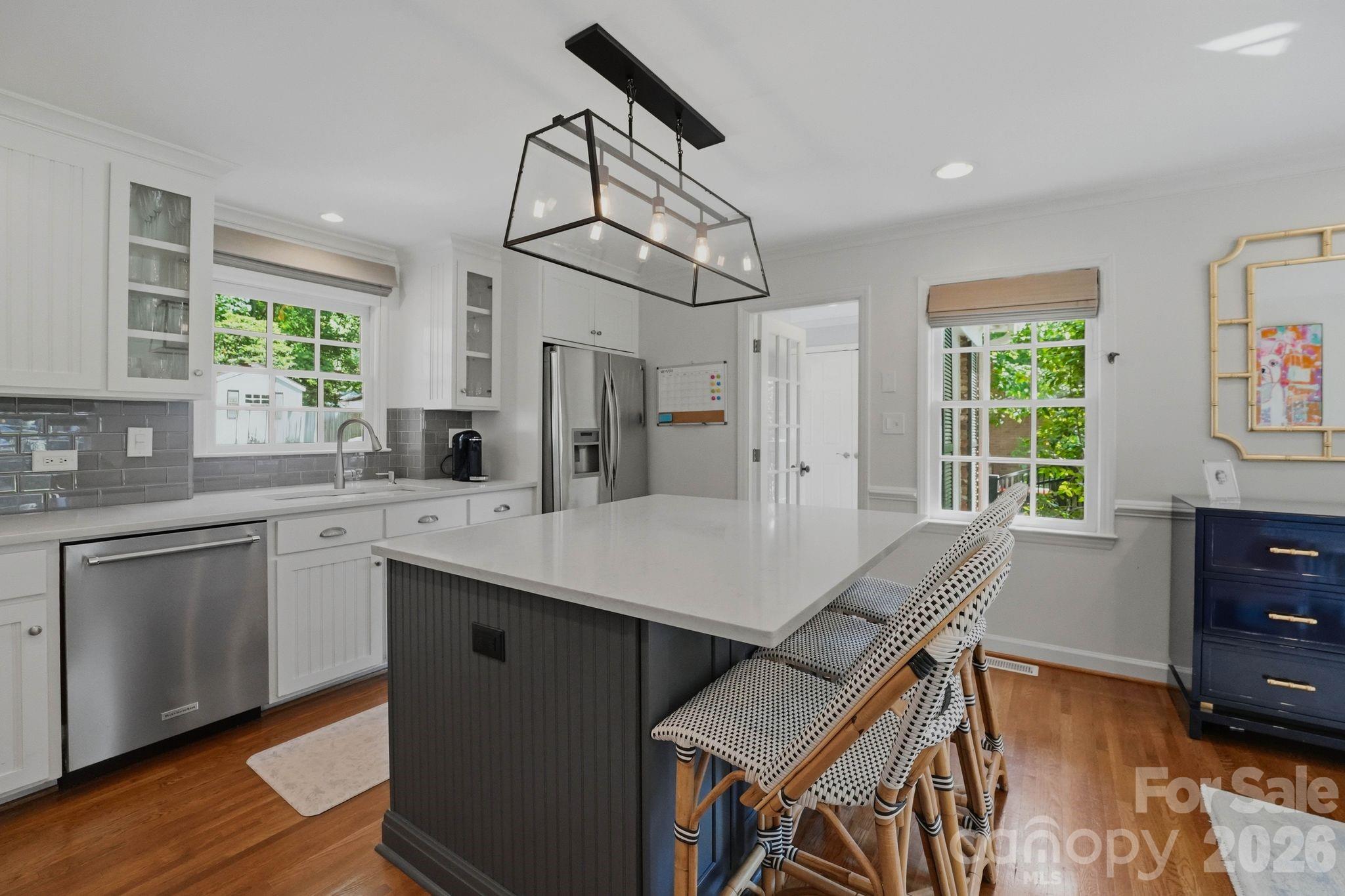 3901 Severn Avenue — Charlotte