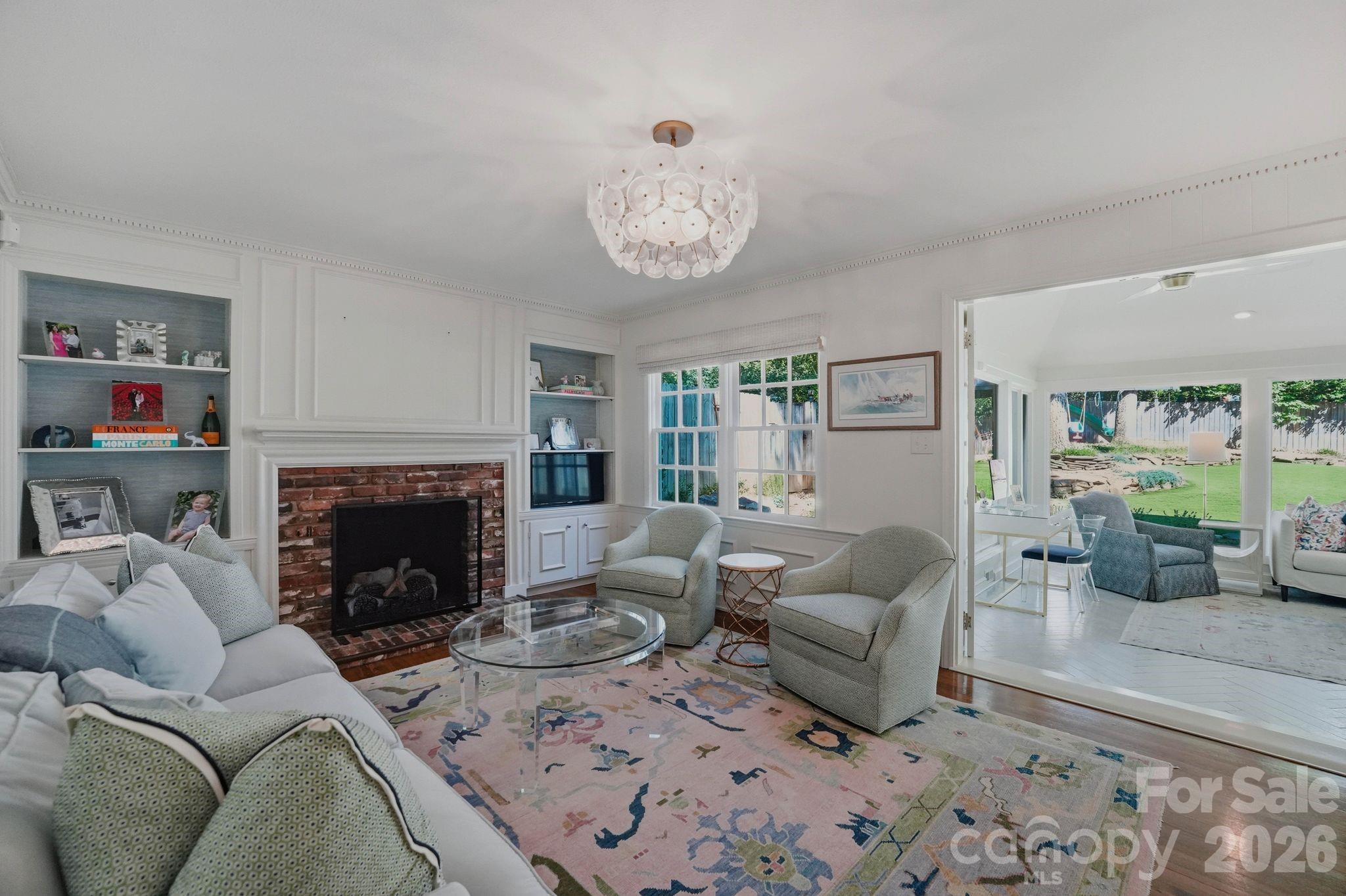 3901 Severn Avenue — Charlotte