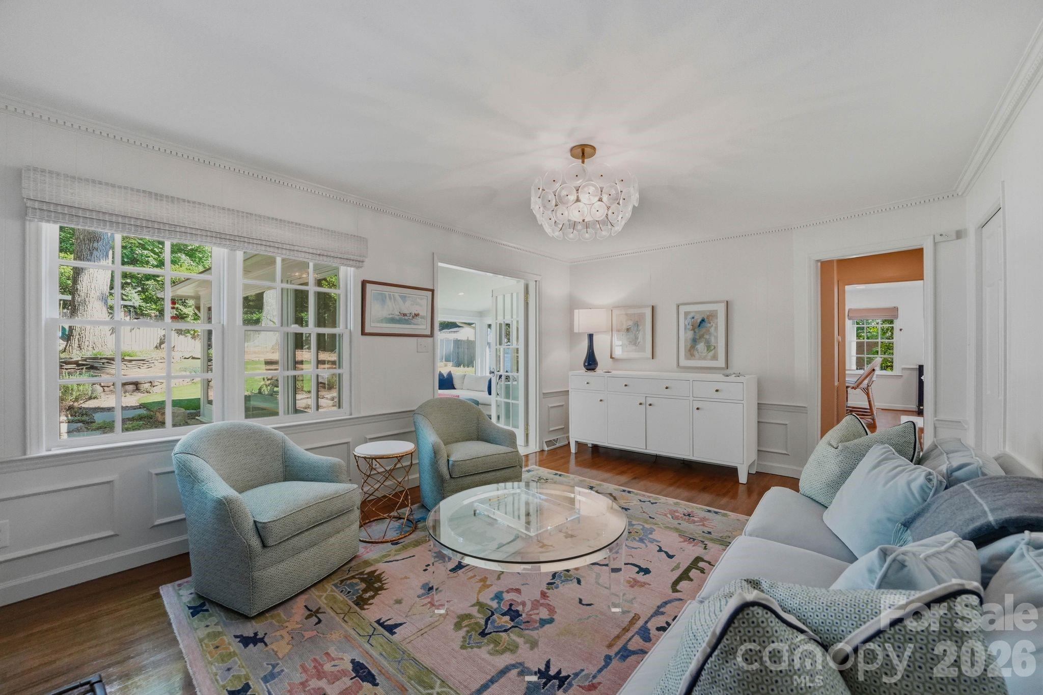 3901 Severn Avenue — Charlotte