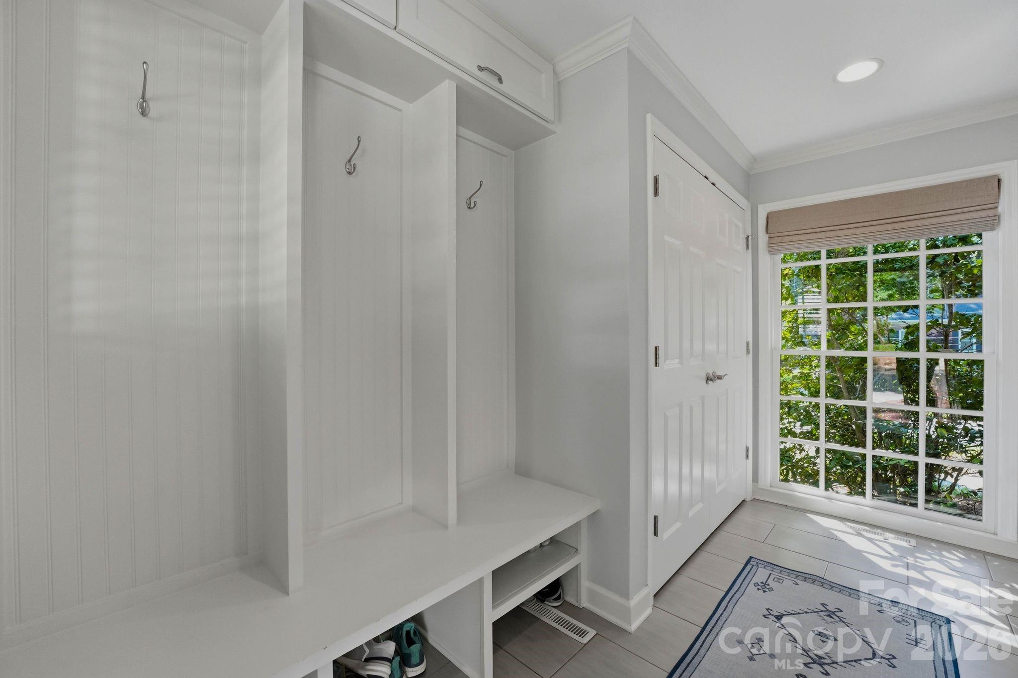 3901 Severn Avenue — Charlotte