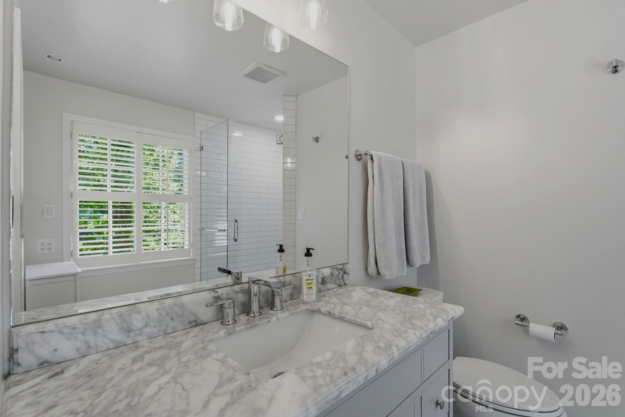 3901 Severn Avenue — Charlotte