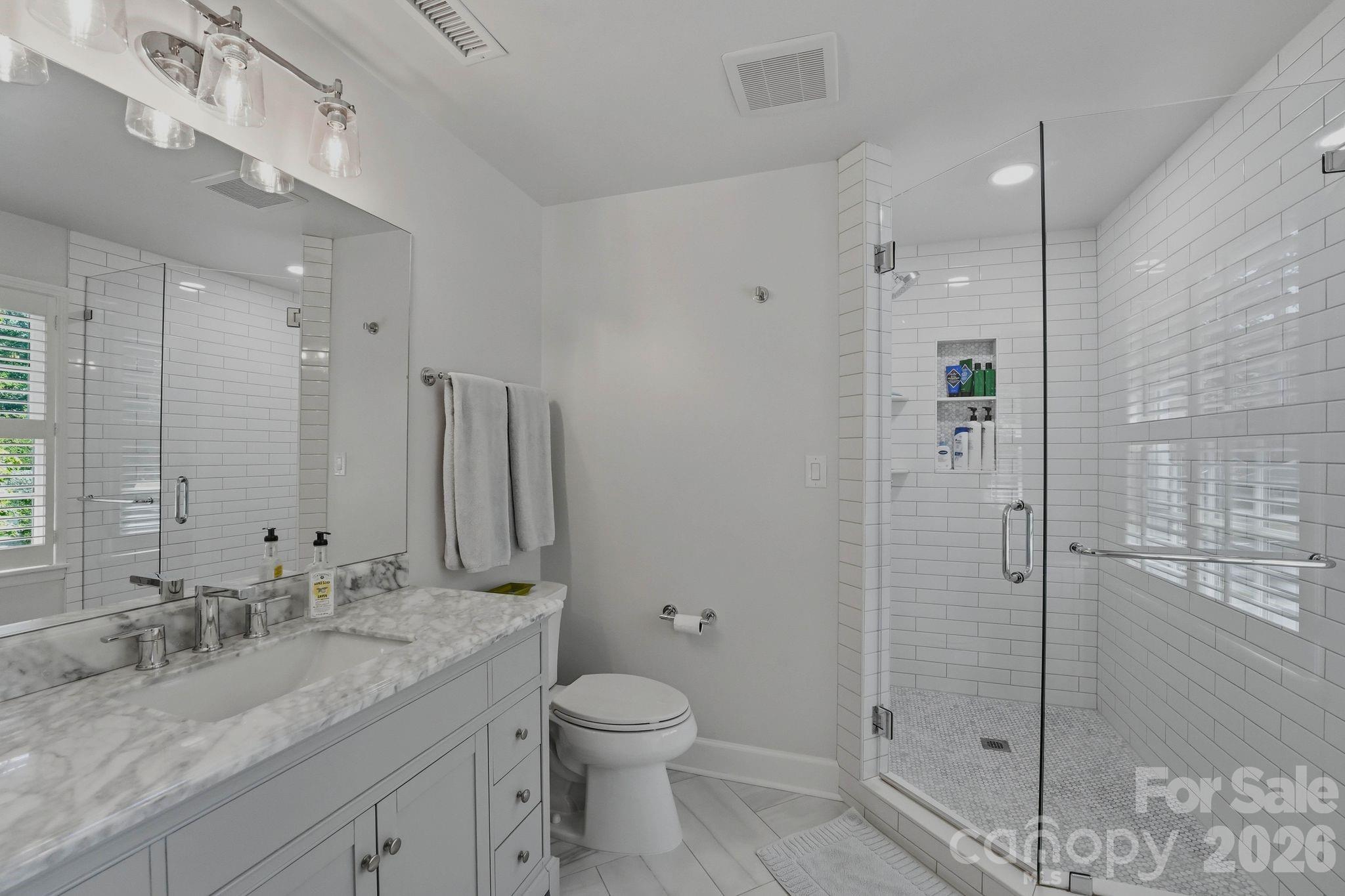 3901 Severn Avenue — Charlotte