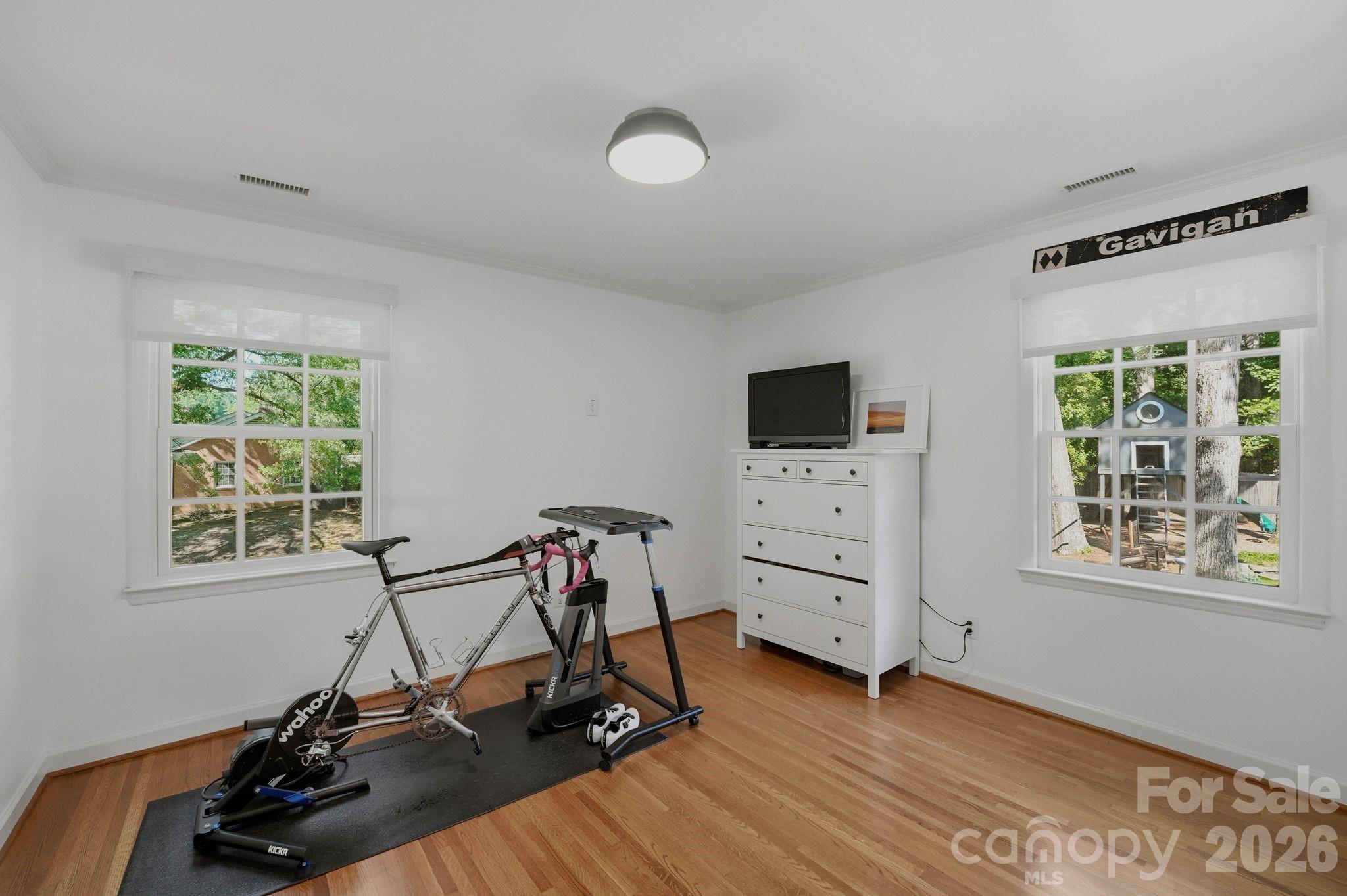3901 Severn Avenue — Charlotte
