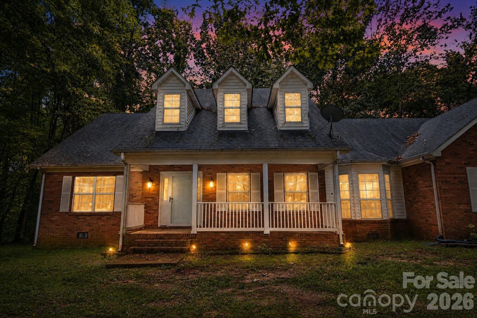 7944 Woodhill Cove Lane — Denver