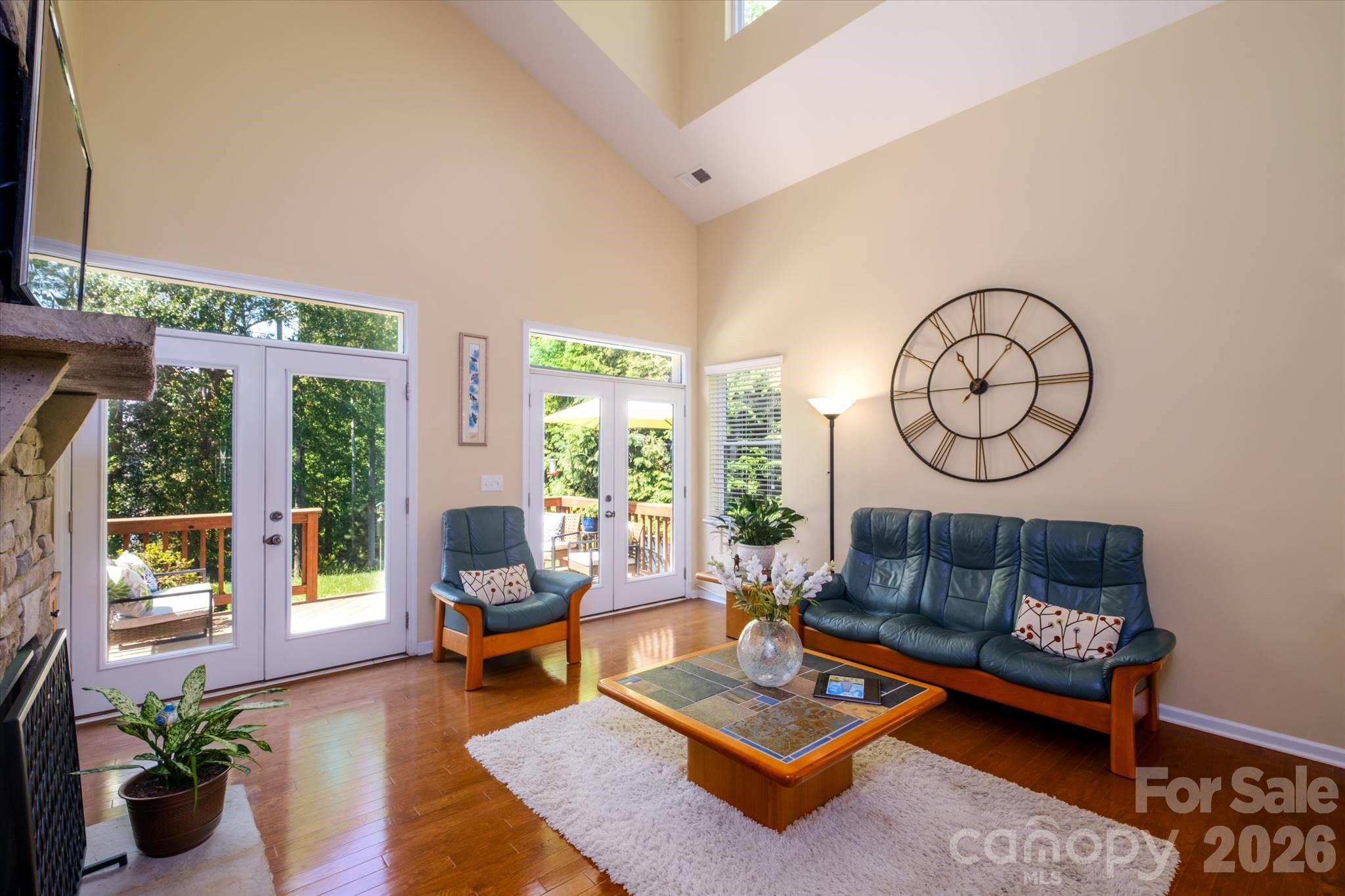 4004 La Crema Drive — Charlotte