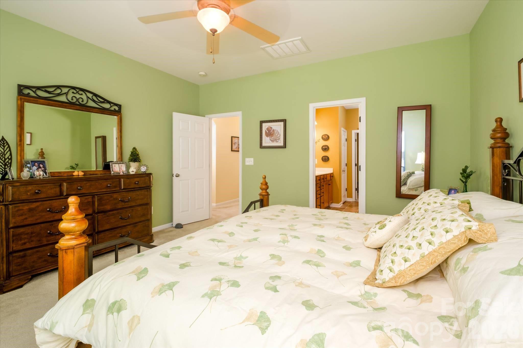 4004 La Crema Drive — Charlotte