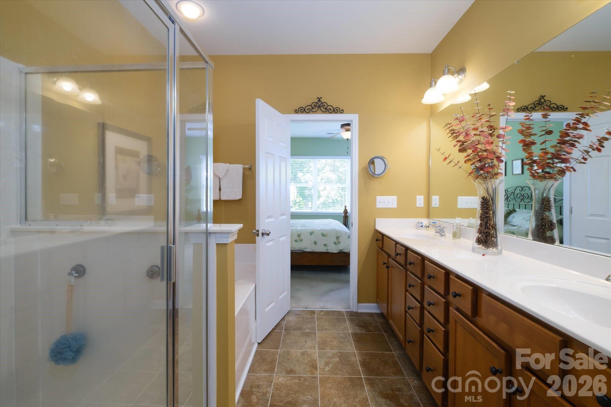 4004 La Crema Drive — Charlotte