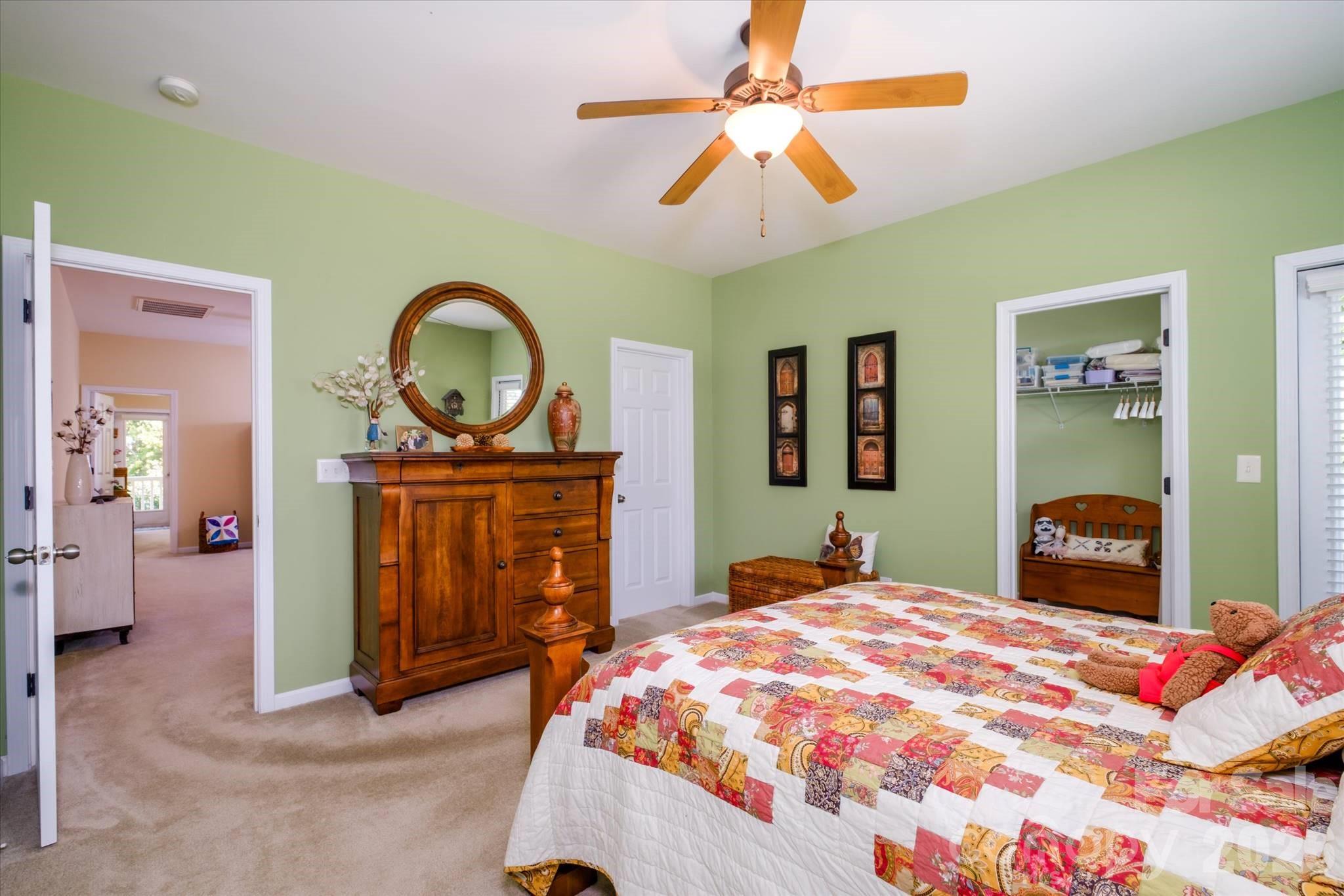 4004 La Crema Drive — Charlotte